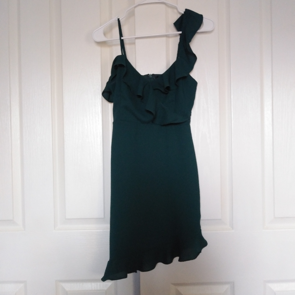 Womens Lulu’s Dark Green Ruffle Dress Xsmall